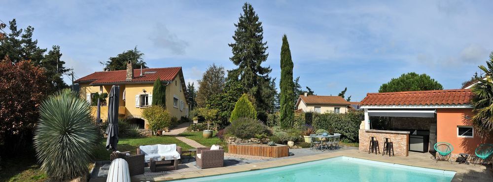 � vendre  Maison Vaugneray (69670)