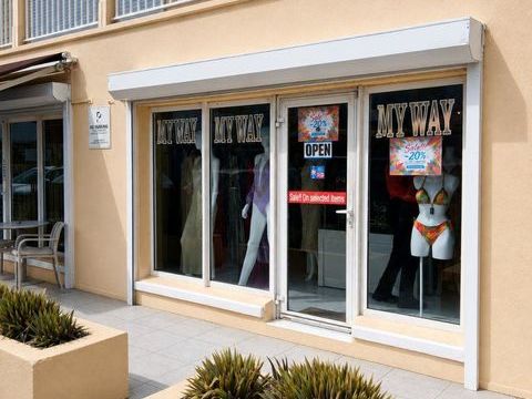 Vente Boutique/Local commercial 400 m&sup2; 49100 97150 Saint-martin