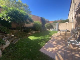  Appartement � louer 4 pi�ces 120 m�