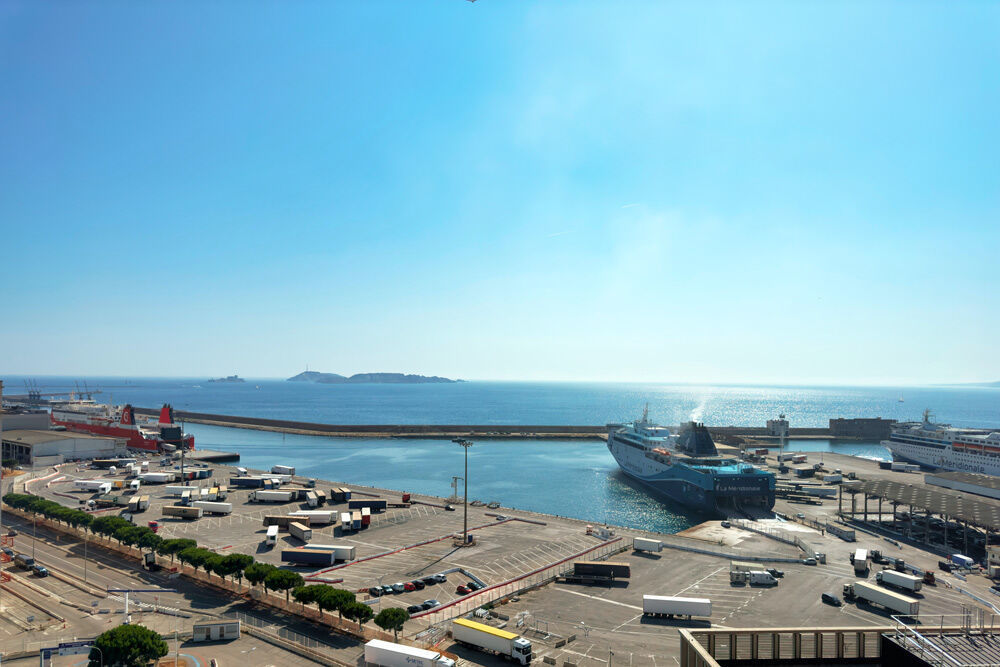 � vendre  Appartement Marseille 2