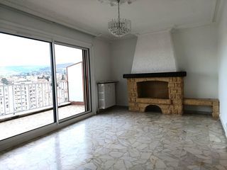  Appartement � louer 3 pi�ces 84 m�