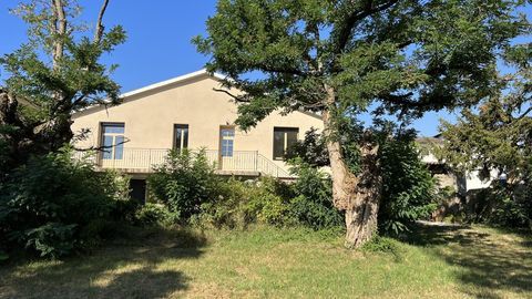   Location Maison Maison - 4 pi�ce(s) - 103 m�