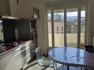  Appartement � vendre 5 pi�ces 130 m�