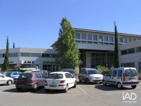iad France - Damien Lanneau () vous propose : Bureau ... 590 13290 Aix-en-provence