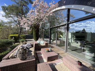  Maison � vendre 8 pi�ces 260 m�