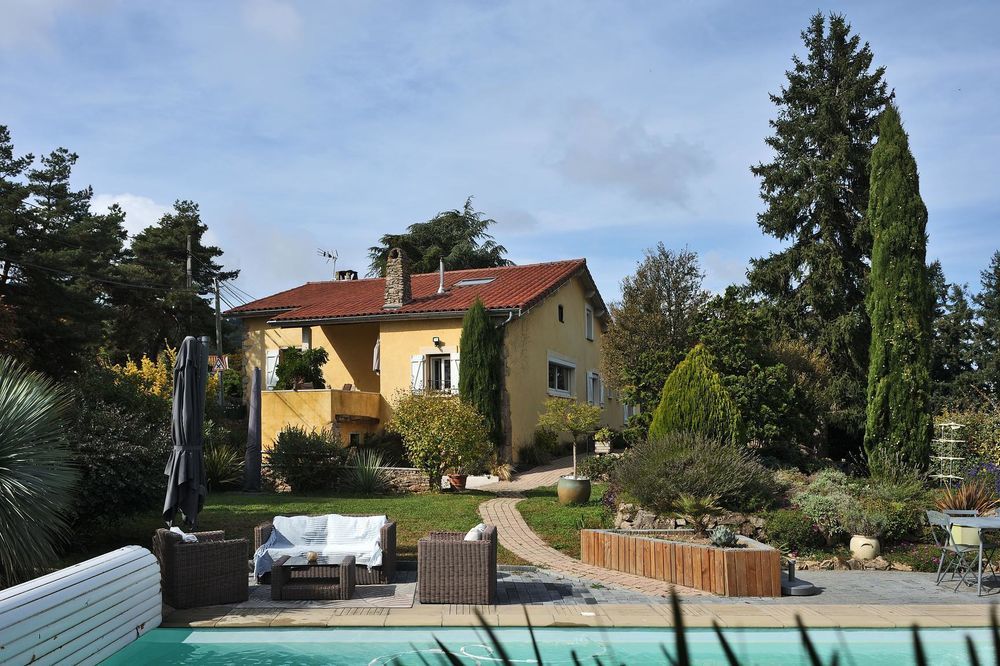 � vendre  Maison Vaugneray (69670)