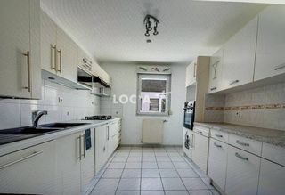  Appartement � louer 3 pi�ces 81 m�