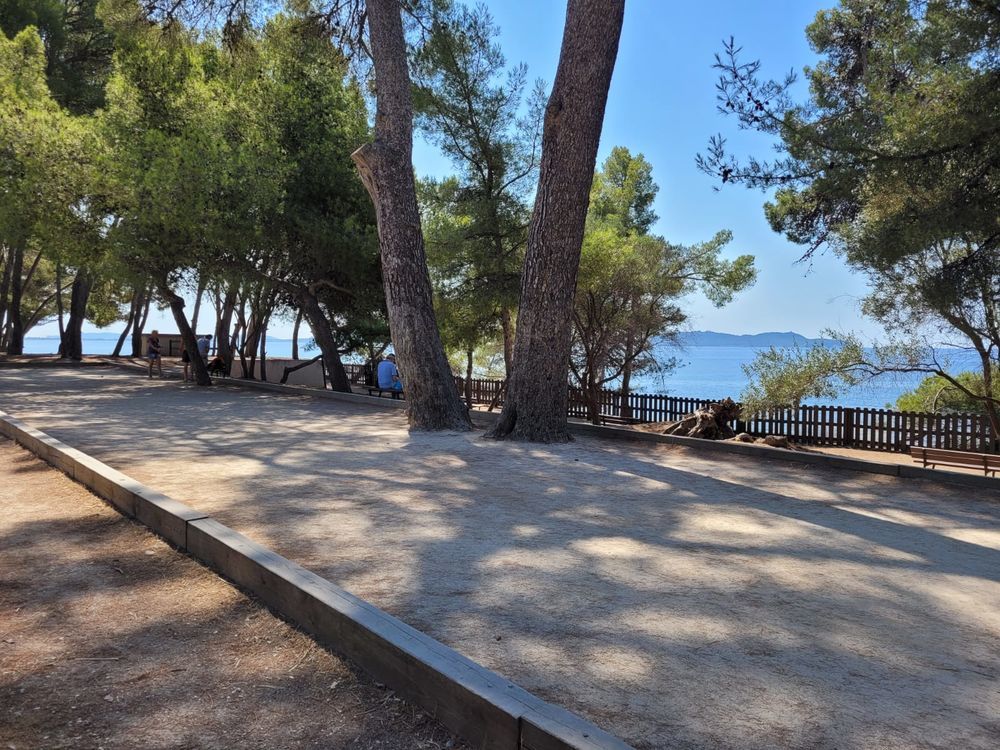 � vendre  Appartement Carqueiranne (83320)