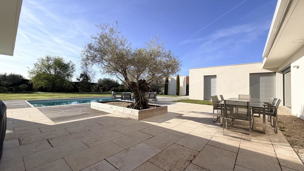 � vendre  Maison La Tour-de-Salvagny (69890)