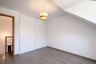  Appartement � louer 4 pi�ces 82 m�