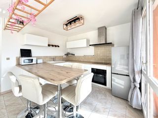  Appartement � vendre 5 pi�ces 104 m�