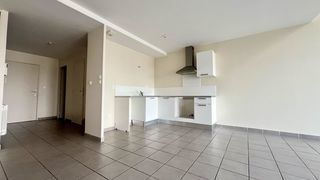  Appartement � louer 4 pi�ces 97 m�