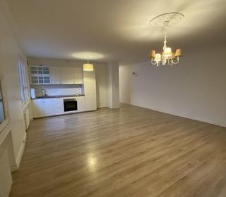  Appartement � louer 4 pi�ces 104 m�