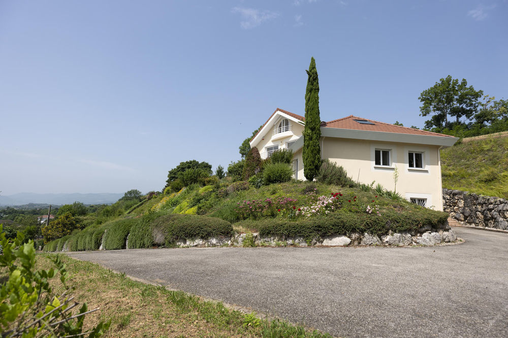 � vendre  Maison Saint-Jean-de-Moirans (38430)