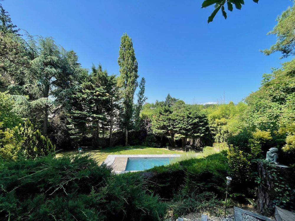 � vendre  Maison Charbonni�res-les-Bains (69260)