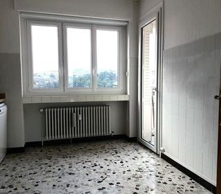  Appartement � louer 3 pi�ces 84 m�