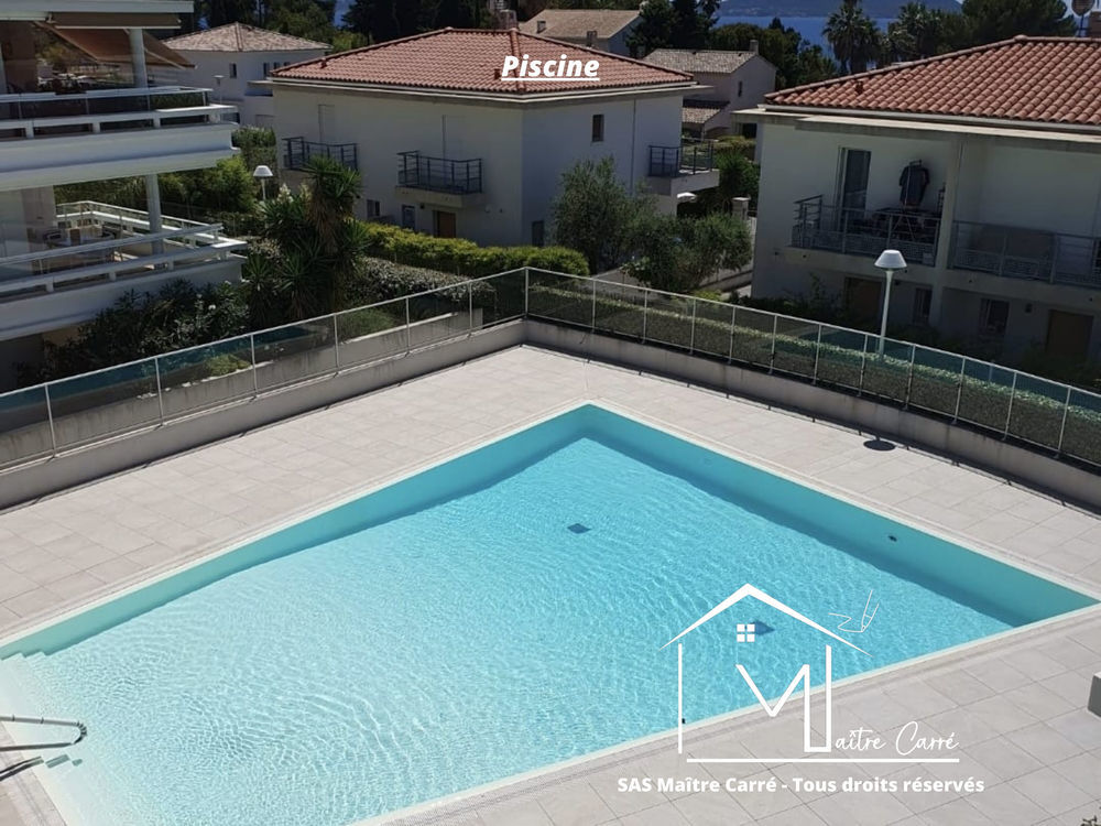 � vendre  Appartement Carqueiranne (83320)