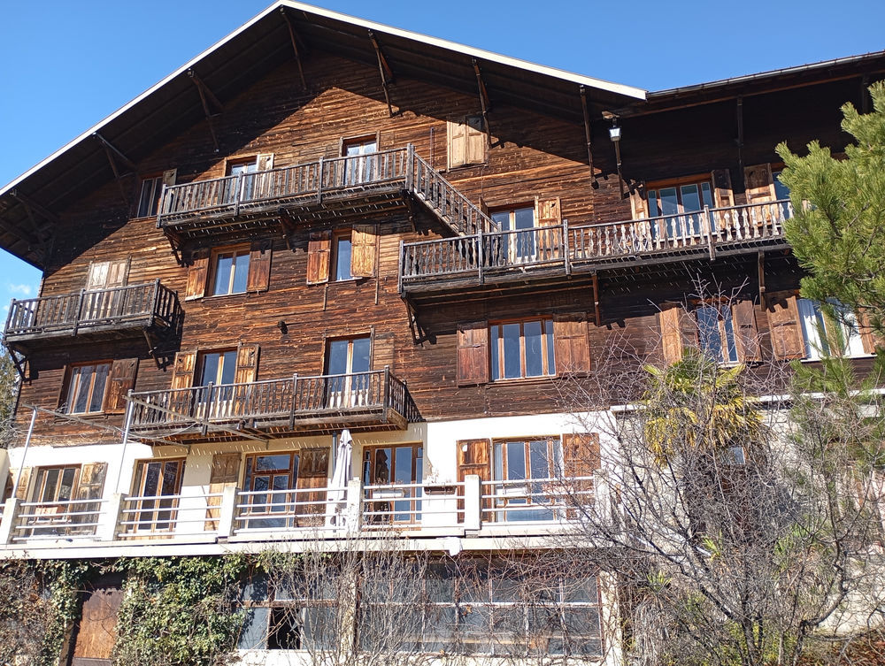 � vendre  Propri�t�/ch�teau Embrun (05200)