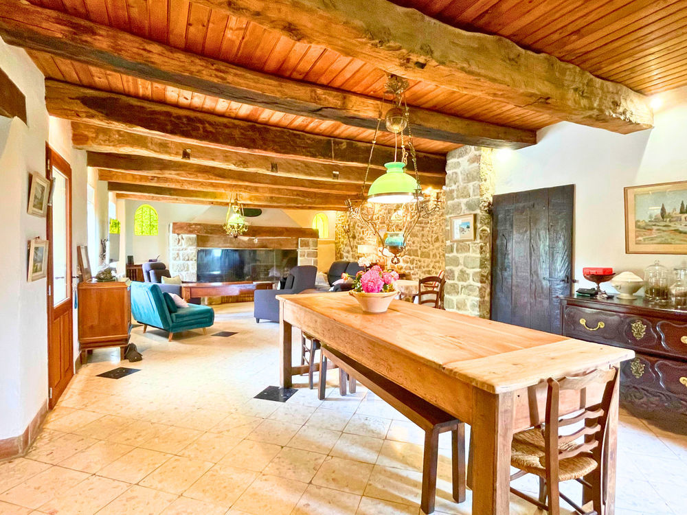 � vendre  Maison Apt (84400)