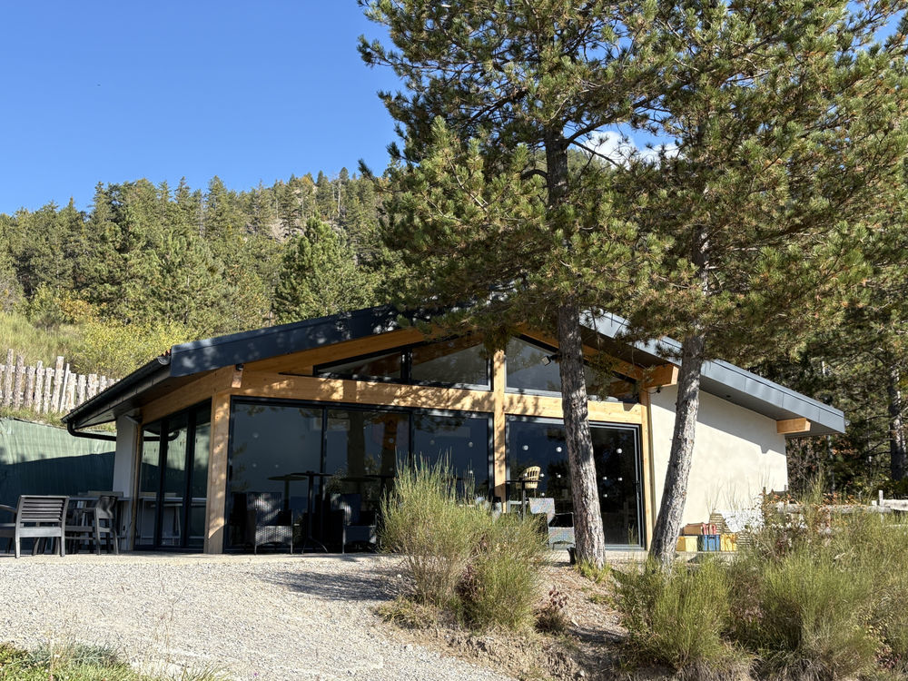 � vendre  Maison Clamensane (04250)