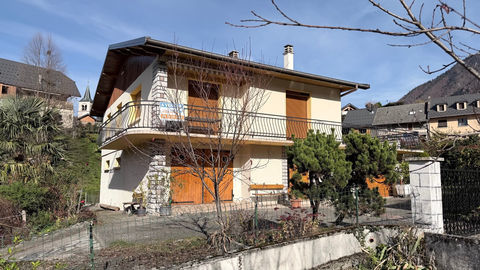   BELLE VILLA DES ANNEES 60 Maison - 4 pi�ce(s) - 100 m�