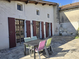  Immeuble � vendre 11 pi�ces 310 m�