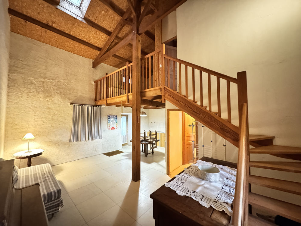 � vendre  Propri�t�/ch�teau Villebois-Lavalette (16320)