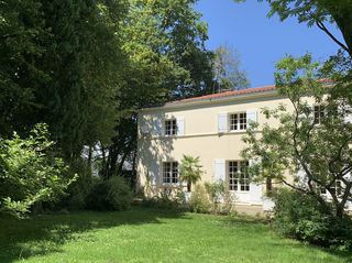  Maison � vendre 9 pi�ces 308 m�