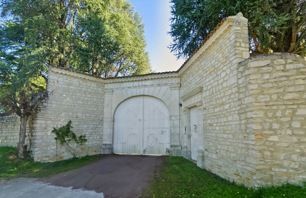 � vendre  Maison Roullet-Saint-Est�phe (16440)