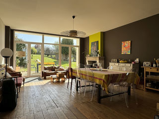  Maison � vendre 10 pi�ces 305 m�