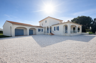  Maison � vendre 7 pi�ces 205 m�