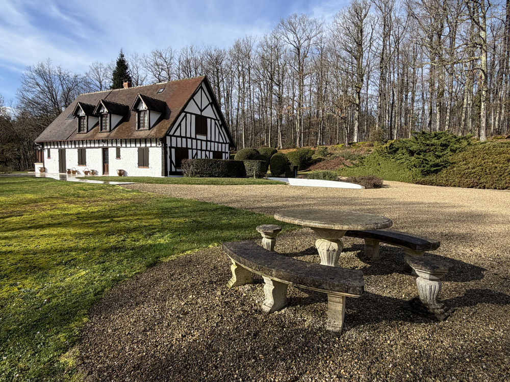 � vendre  Propri�t�/ch�teau Saint-M�dard (36700)