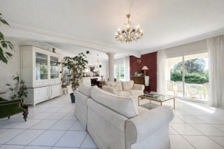  Maison � vendre 7 pi�ces 205 m�