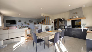  Maison � vendre 5 pi�ces 140 m�