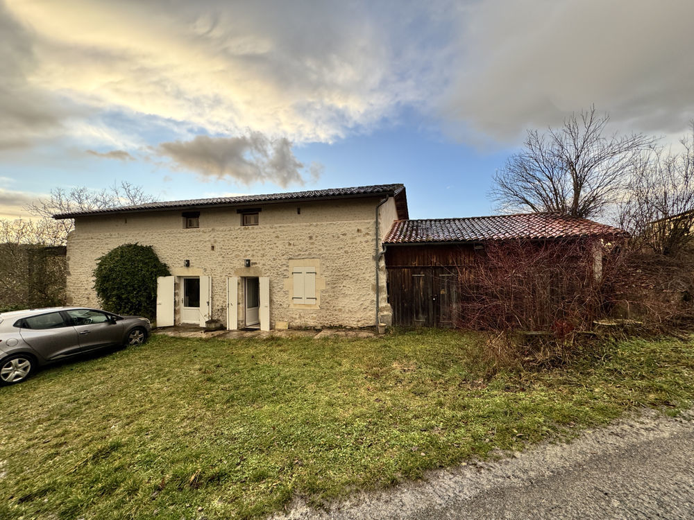 � vendre  Propri�t�/ch�teau Villebois-Lavalette (16320)