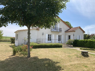  Maison � vendre 9 pi�ces 278 m�