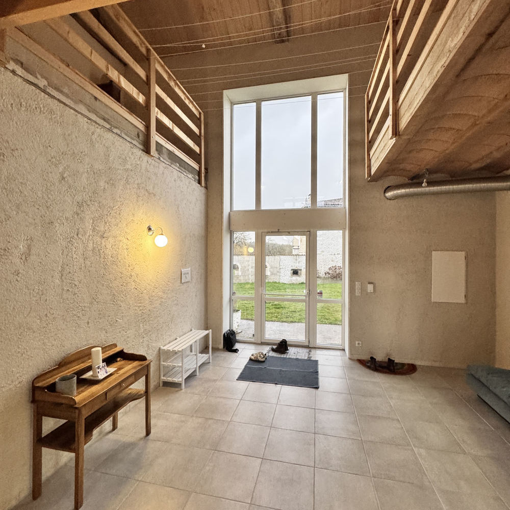 � vendre  Propri�t�/ch�teau Villebois-Lavalette (16320)