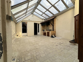  Immeuble � vendre 205 m�