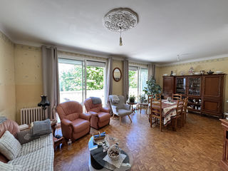  Immeuble � vendre 10 pi�ces 517 m�