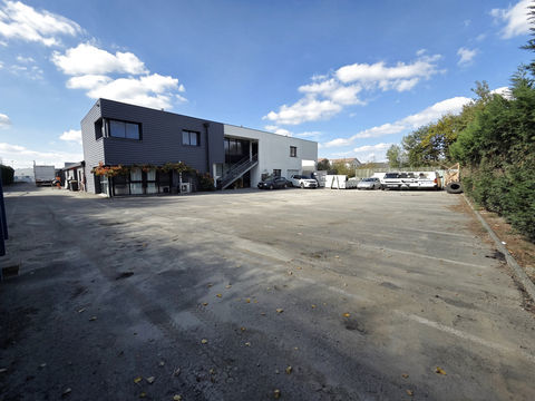 ENTREP&Ocirc;T DE 2163 M2 1612000 31600 Muret