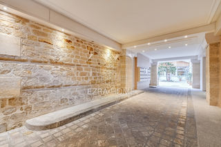  Appartement � vendre 4 pi�ces 144 m�