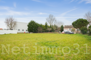  Terrain � vendre 1055 m�