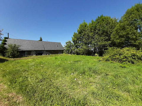   Maison T4 de 174 m2 sur 1535 m2 de terrain Maison - 4 pi�ce(s) - 174 m�