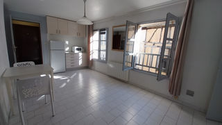  Immeuble � vendre 502 m�