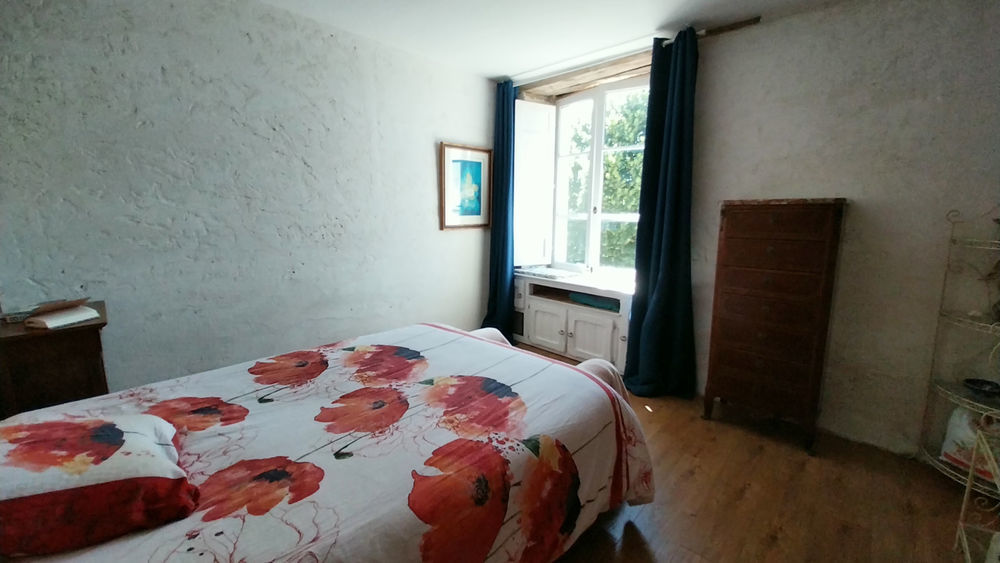 � vendre  Propri�t�/ch�teau Chancelade (24650)