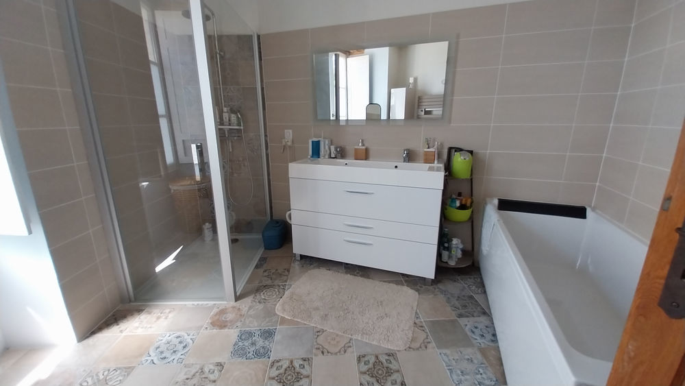 � vendre  Propri�t�/ch�teau Chancelade (24650)