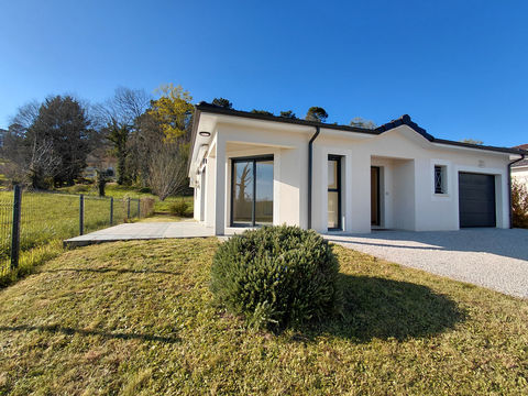   PMR Plain-pied r�cent 3 chambres au centre de Chancelade Maison - 4 pi�ce(s) - 91 m�