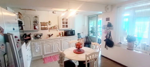   Sud de l'Yonne. Opportunit� Rare! Maison - 3 pi�ce(s) - 76 m�