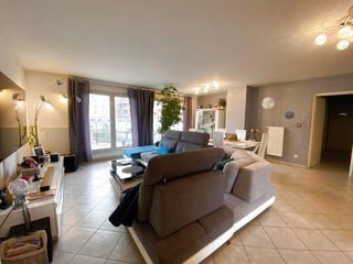  Appartement � vendre 5 pi�ces 111 m�