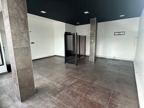 37m2 + Cave + Grenier - Quartier Hirondelles / Rue Jules Barut 1150 74000 Annecy